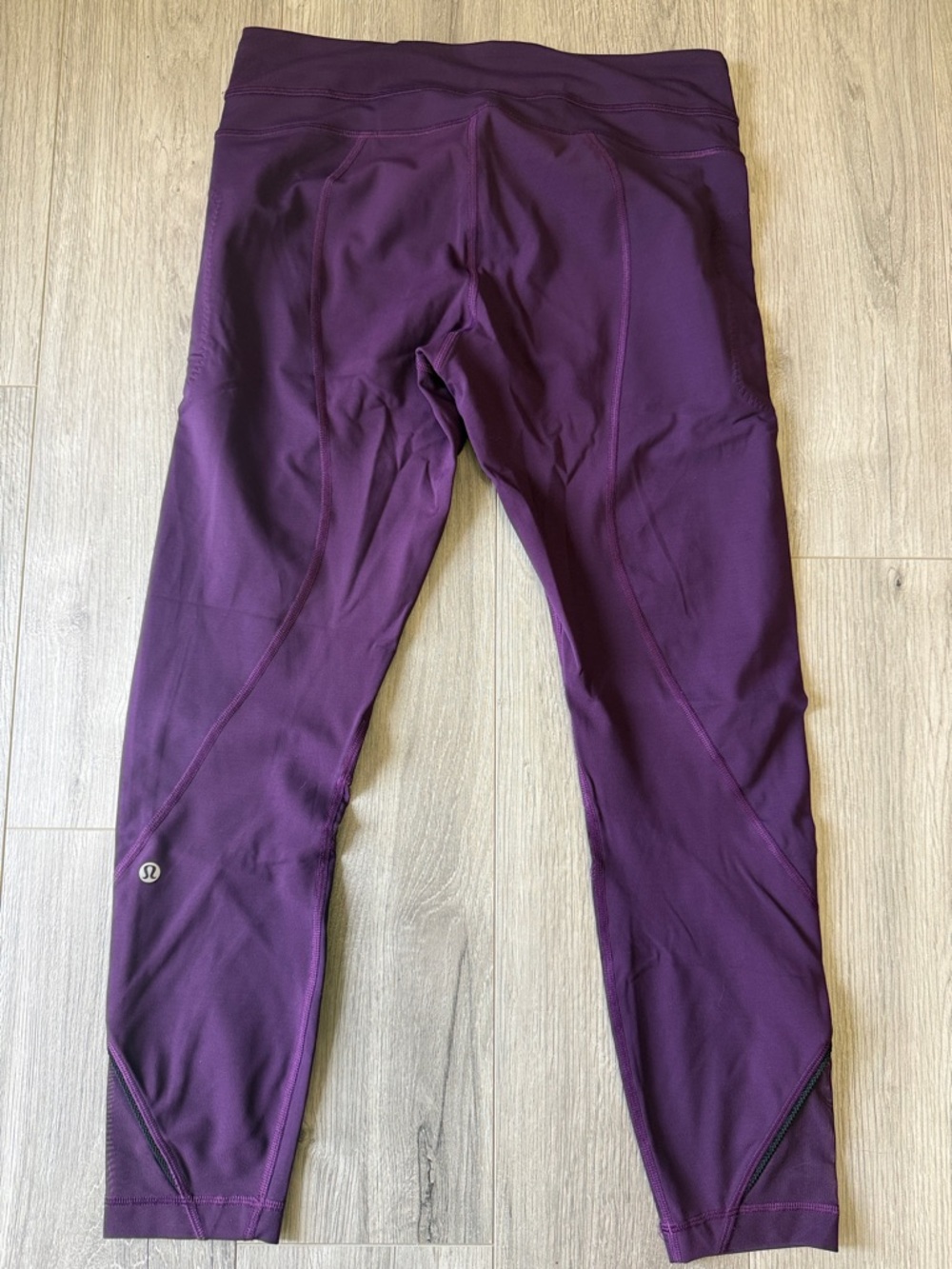 Lululemon Inspire Tight II Size 8 Darkest Magenta - Picture 6 of 9